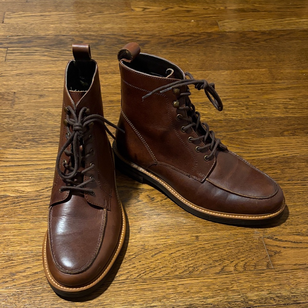 Express Men’s Leather Boots